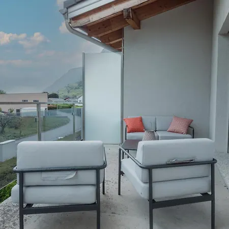 Magnifique Avec Vue Degagee דירה